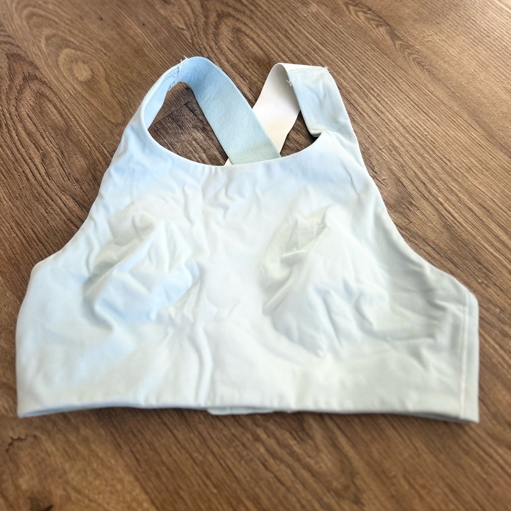FWD Adjustable Back clip Bra size small
